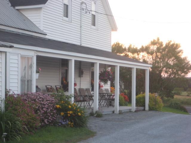 Moore'S Specialties Fundy Bay House Rental Gardner Creek Ngoại thất bức ảnh