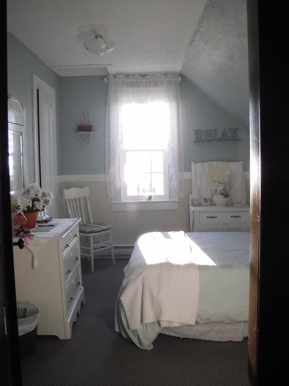 Moore'S Specialties Fundy Bay House Rental Gardner Creek Phòng bức ảnh